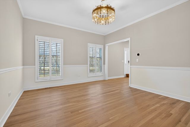 25138 N Pawnee Road, Barrington, IL 60010