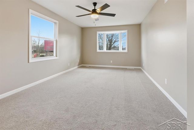 108 W Chapel Lane, Midland, MI 48640