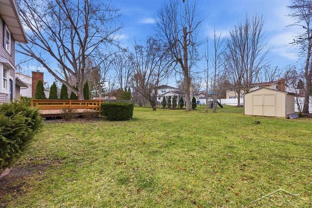 108 W Chapel Lane, Midland, MI 48640