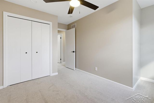 108 W Chapel Lane, Midland, MI 48640