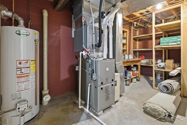 108 W Chapel Lane, Midland, MI 48640