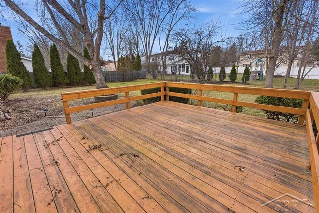 108 W Chapel Lane, Midland, MI 48640