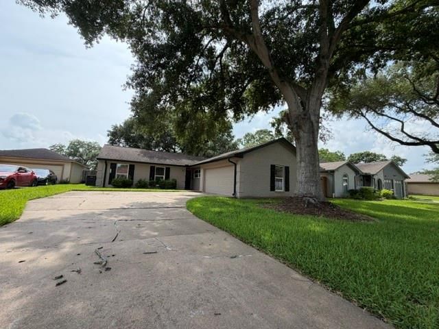 3714 Quail Meadow Drive, Missouri City, TX 77459
