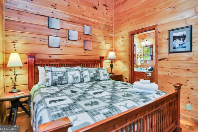 4057 Whitepath Road, Ellijay, GA 30540