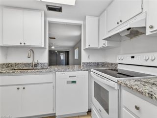 2141 SE 15th PL 110, Cape Coral, FL 33990
