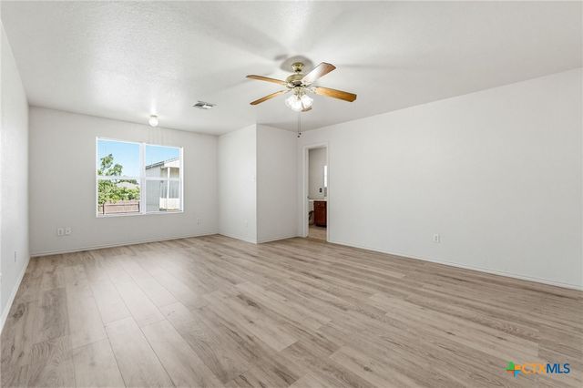 5206 Holster Drive, Killeen, TX 76549