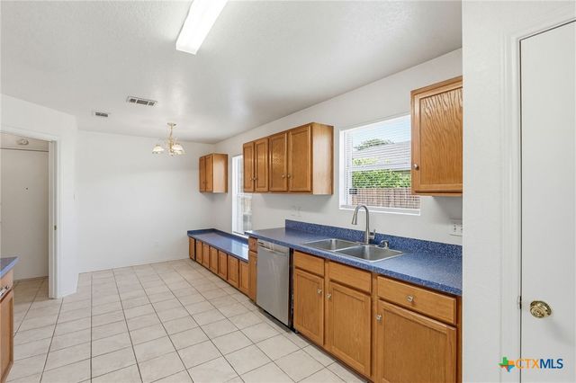 5206 Holster Drive, Killeen, TX 76549