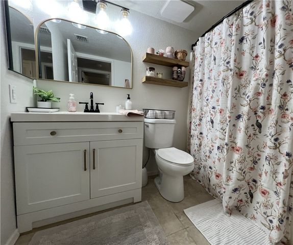 1800 Clubhouse Drive 18, Bullhead City, AZ 86442