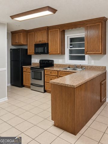 107 Princeton Road, Warner Robins, GA 31093