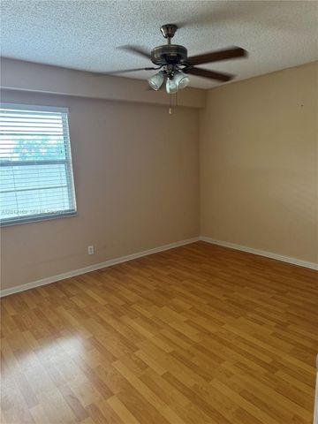 12950 SW 13th St 412D, Pembroke Pines, FL 33027