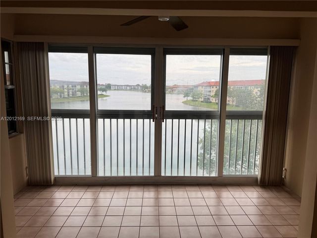 12950 SW 13th St 412D, Pembroke Pines, FL 33027