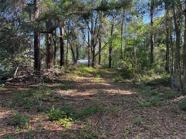 10927 N AIRWAY LOOP, Citrus Springs, FL 34434