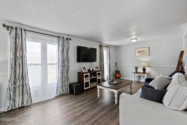 9810 Wayne Street NE, Leland, NC 28451