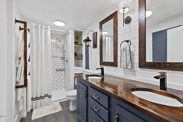 9810 Wayne Street NE, Leland, NC 28451