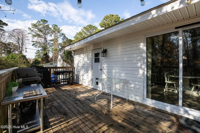 9810 Wayne Street NE, Leland, NC 28451