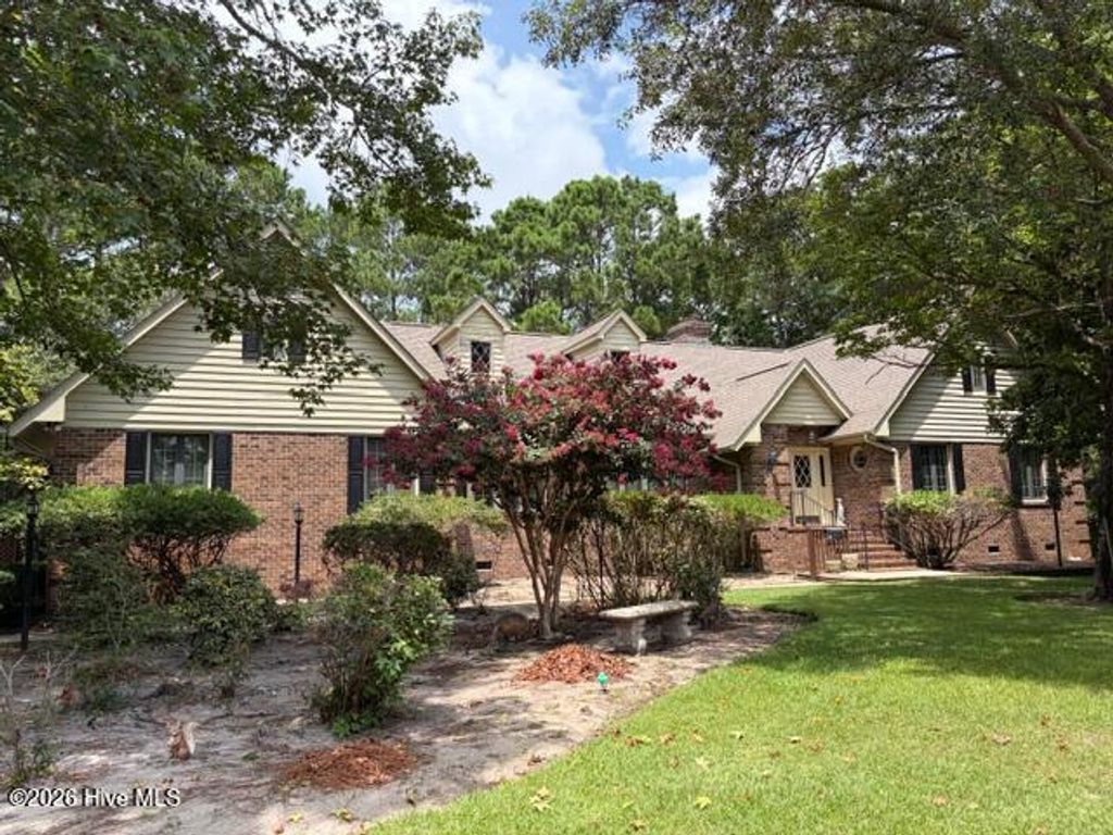 71 Myrtle Point Circle SW, Supply, NC 28462