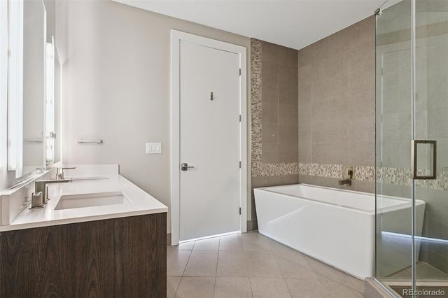 4200 W 17th Avenue 719, Denver, CO 80204