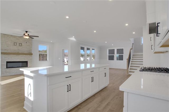 742 Crossroad Court SW, Powder Springs, GA 30127