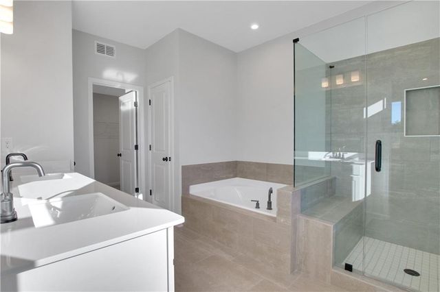 742 Crossroad Court SW, Powder Springs, GA 30127