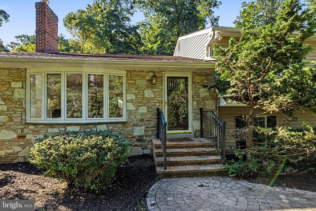 2315 WILLOW BROOK DR, Huntingdon Valley, PA 19006