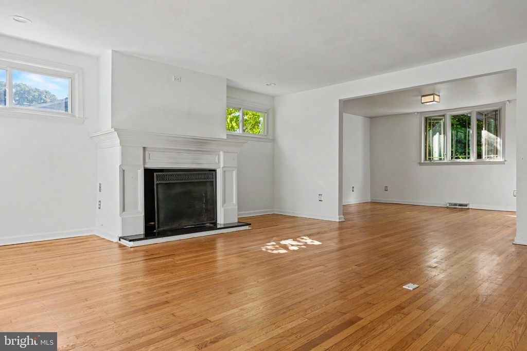 2315 WILLOW BROOK DR, HUNTINGDON VALLEY, PA 19006 — photo 5