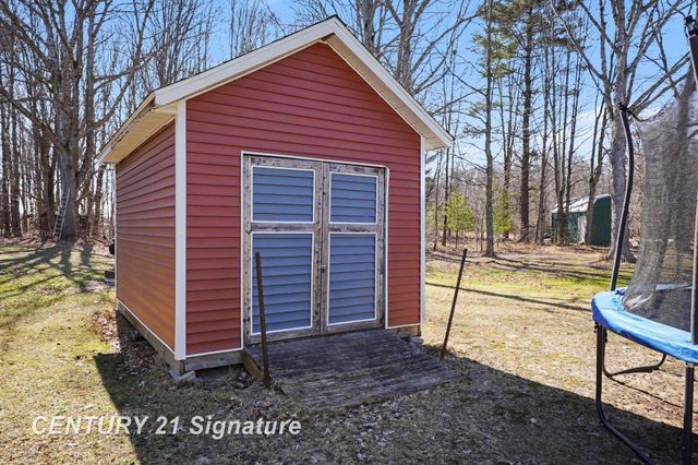 7154 Barkley Road, Vassar, MI 48768