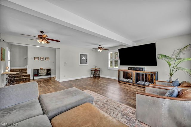 9773 Broadway Drive, Chagrin Falls, OH 44023