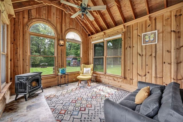 9773 Broadway Drive, Chagrin Falls, OH 44023