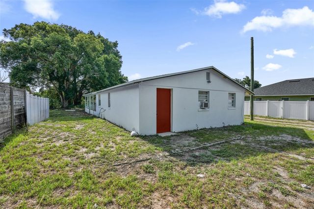1460 MARVIN C ZANDERS AVENUE A, Apopka, FL 32703