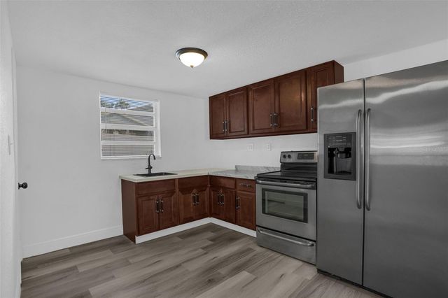 1460 MARVIN C ZANDERS AVENUE A, Apopka, FL 32703