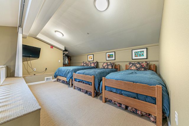 227 Olympic Valley Rd Unit 48, Olympic Valley, CA 96146