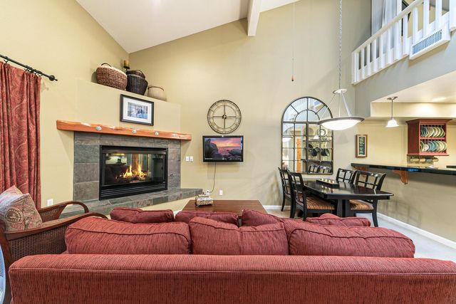 227 Olympic Valley Rd Unit 48, Olympic Valley, CA 96146