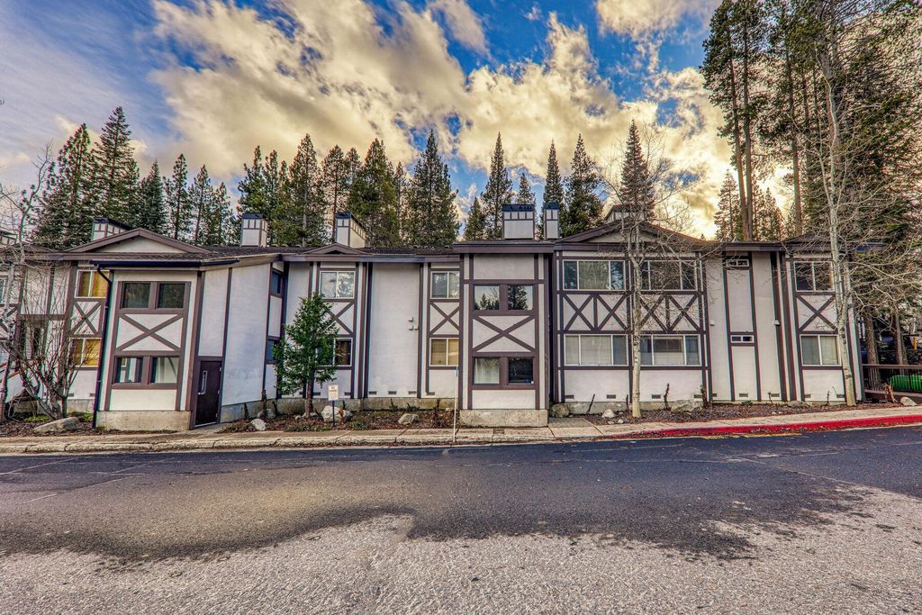 227 Olympic Valley Rd Unit 48, Olympic Valley, CA 96146