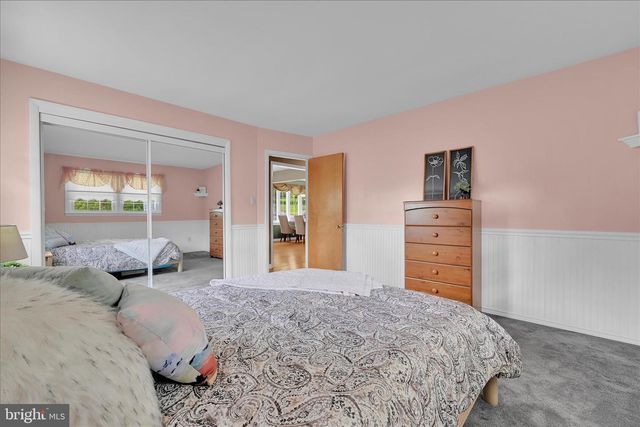 217 SEIDEL ST, Reading, PA 19606