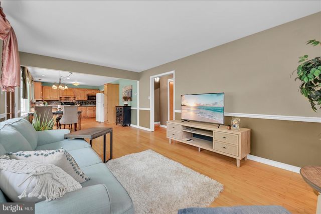 217 SEIDEL ST, Reading, PA 19606