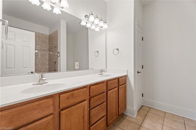 6165 Stadium Ridge Court, Clemmons, NC 27012