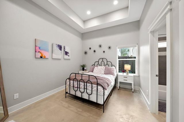 4309 Marina Street, Houston, TX 77007