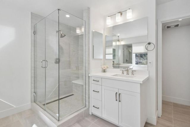 15040 Briggs Court, Los Gatos, CA 95032