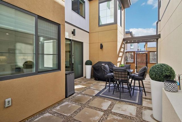 15040 Briggs Court, Los Gatos, CA 95032