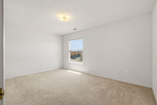 2116 Hermosa Creek Drive SW, Albuquerque, NM 87121