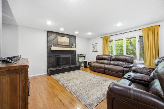 3514 Riverview Circle, Moorhead, MN 56560