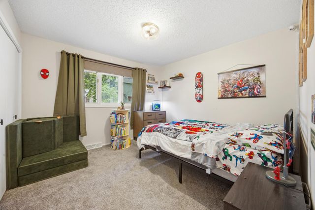 3514 Riverview Circle, Moorhead, MN 56560