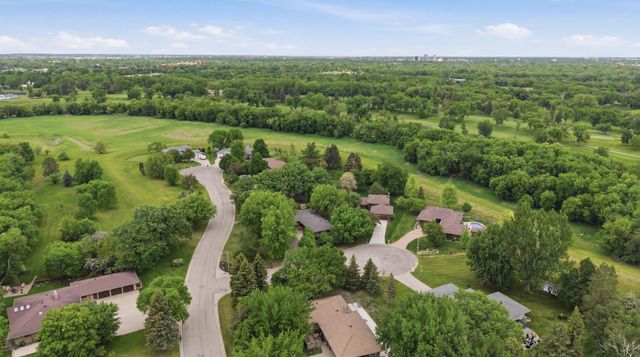 3514 Riverview Circle, Moorhead, MN 56560