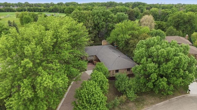 3514 Riverview Circle, Moorhead, MN 56560