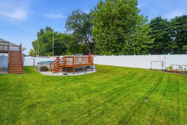 817 Jakob Lane, Evansdale, IA 50707