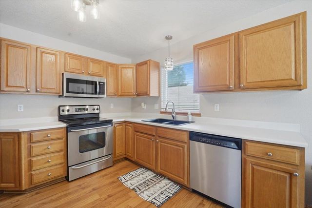 817 Jakob Lane, Evansdale, IA 50707