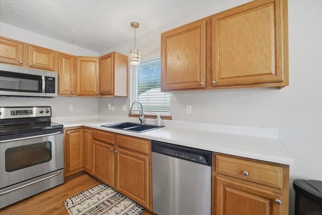 817 Jakob Lane, Evansdale, IA 50707
