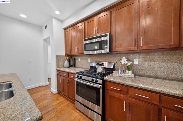 1656 Lee Way, Milpitas, CA 95035