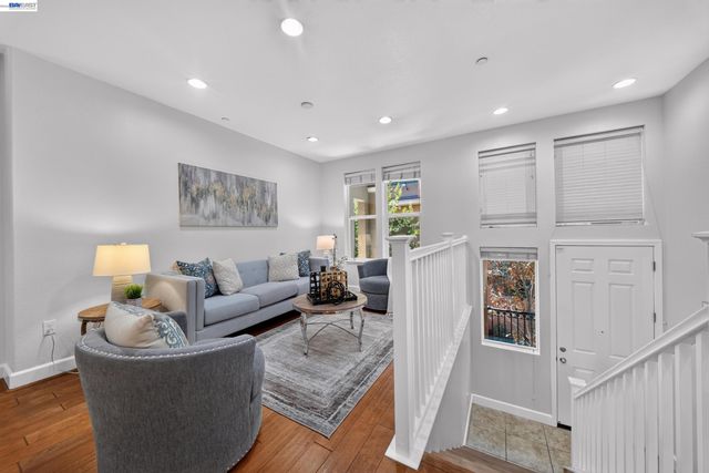 1656 Lee Way, Milpitas, CA 95035