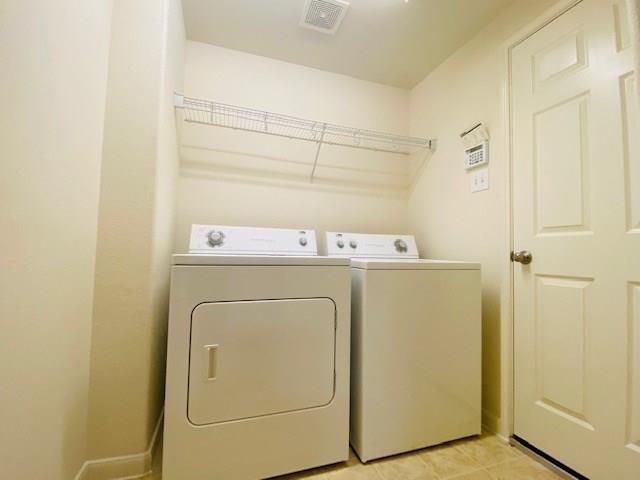 2018 Running Brook Lane, Pearland, TX 77584